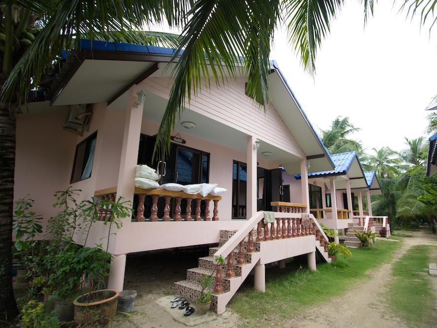 Chaiwat Resort Laem Sing Exteriör bild