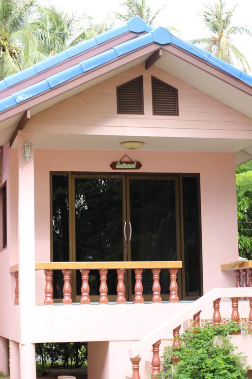 Chaiwat Resort Laem Sing Exteriör bild