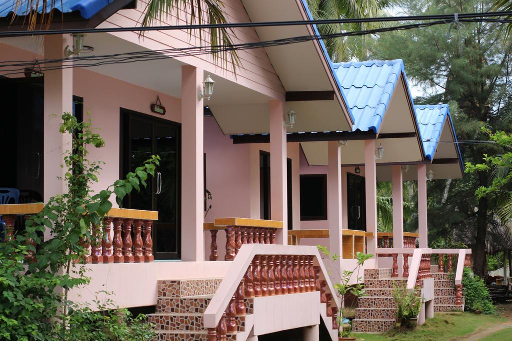 Chaiwat Resort Laem Sing Exteriör bild