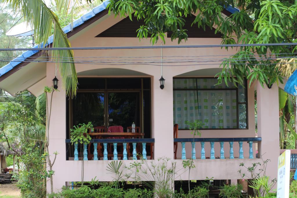 Chaiwat Resort Laem Sing Exteriör bild